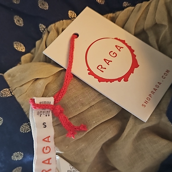 *NWT* RAGA Metallic Print Maxi Dress - Picture 13 of 15